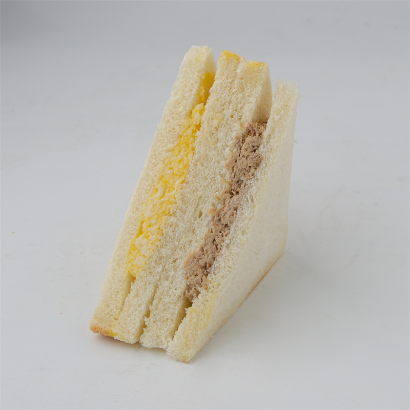 金枪鱼三明治